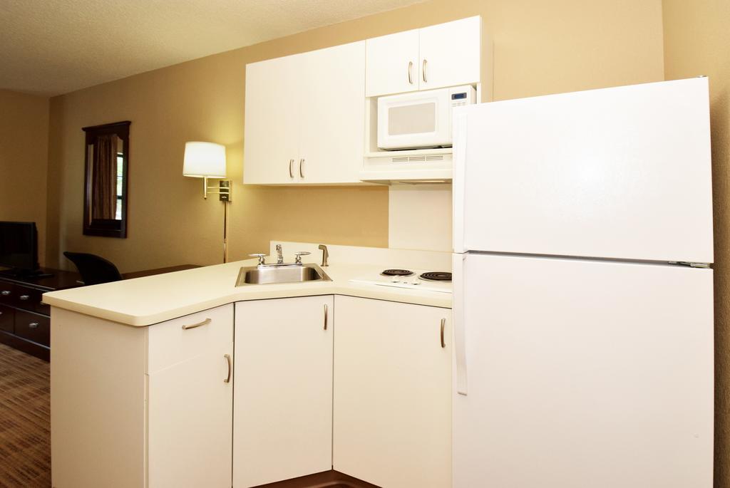 Extended Stay America Premier Suites - Miami - Airport - Doral - 87Th Avenue South Экстерьер фото